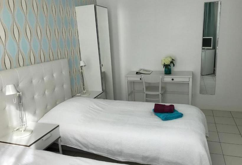 فندق Saintcharles