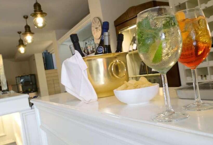 בית מלון כפרי Salus