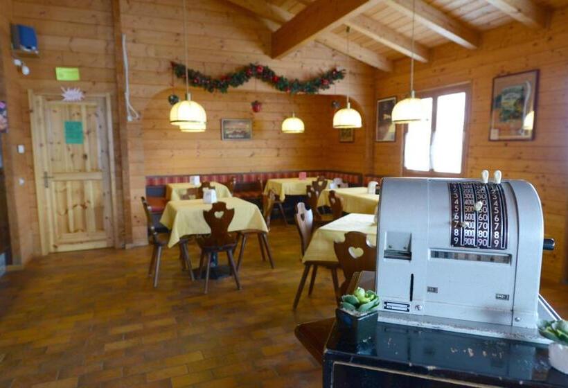 בית מלון כפרי Savoia