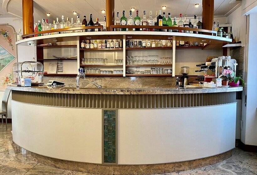 בית מלון כפרי Sciatori 3 Stelle Superior