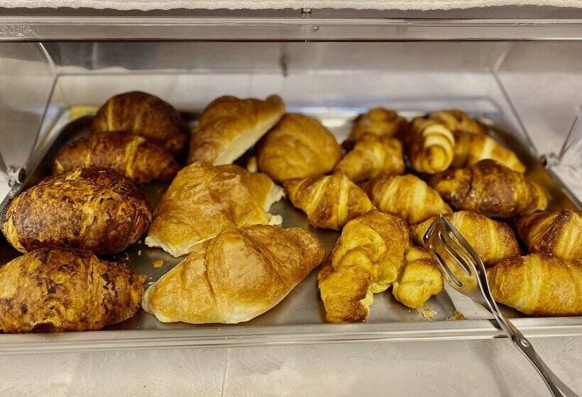 בית מלון כפרי Sciatori 3 Stelle Superior