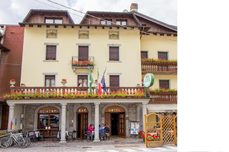 בית מלון כפרי Sciatori 3 Stelle Superior