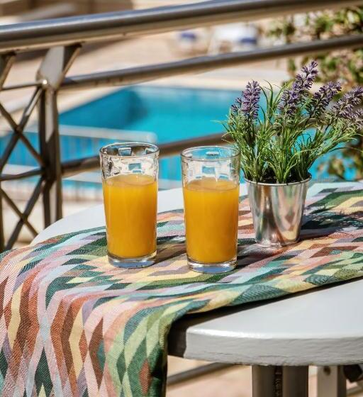 فندق Sunrise Suites & Apartments