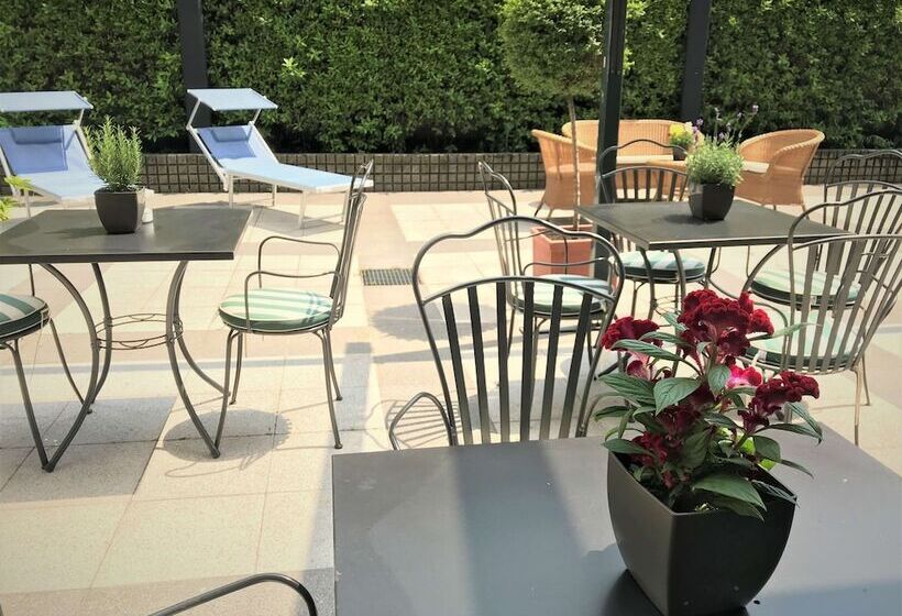 The Regency Sure Hotel Collection By Best Western