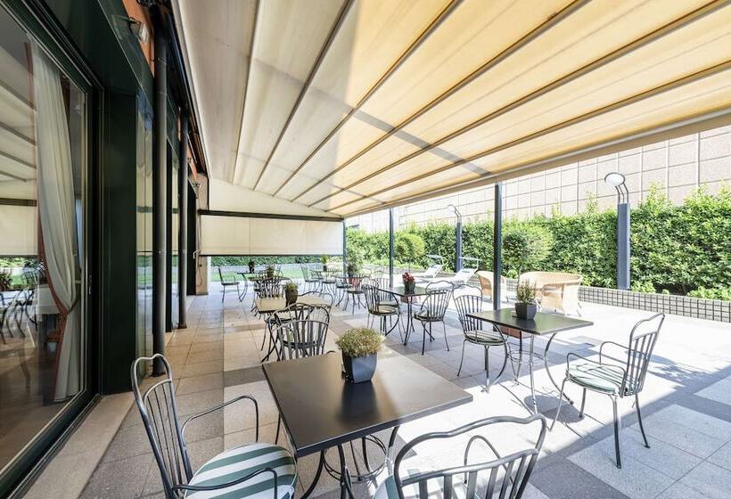 The Regency Sure Hotel Collection By Best Western