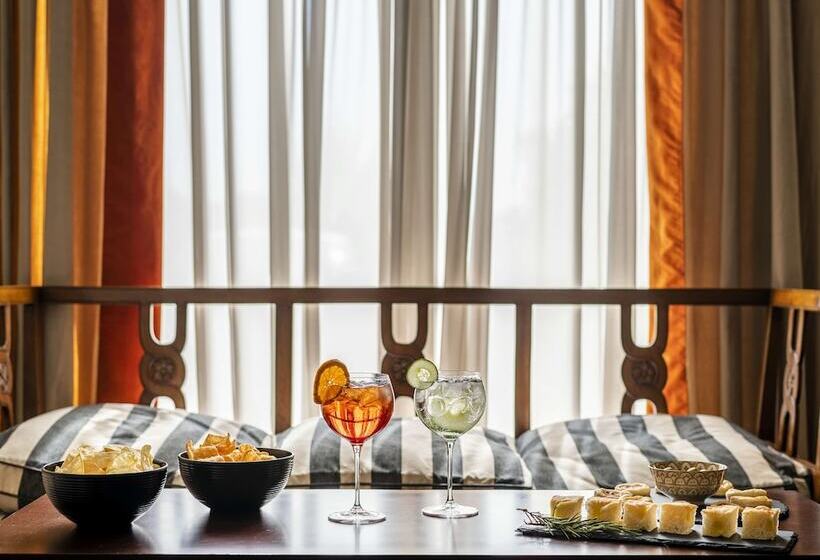 The Regency Sure Hotel Collection By Best Western