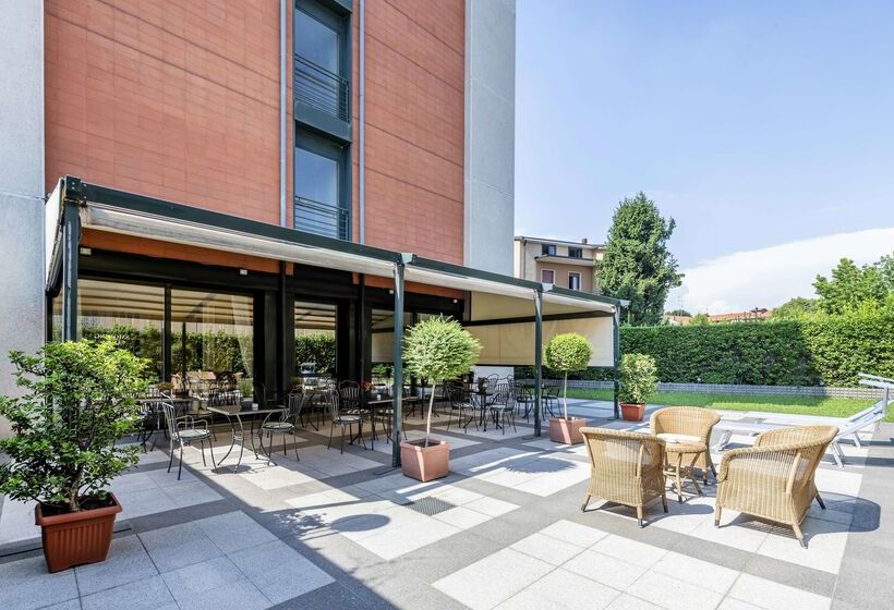 The Regency Sure Hotel Collection By Best Western