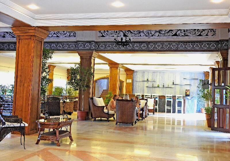 酒店 Tiana Beach Resort All Inclusive