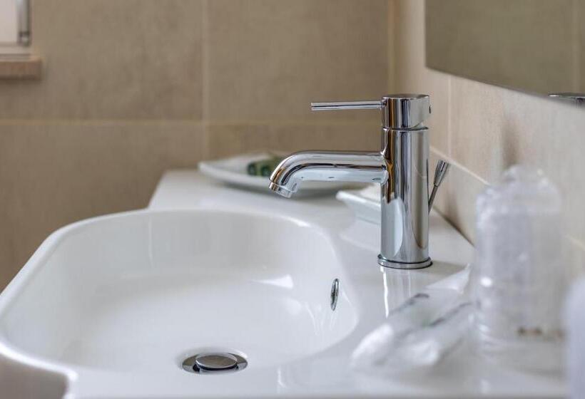 Отель Torre Del Sud