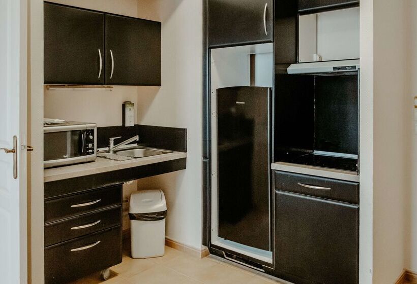 هتل Tulip Inn Honfleur Residence & Spa