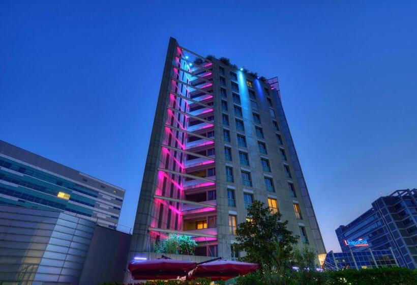 Unahotels The One Milano Hotel & Residence