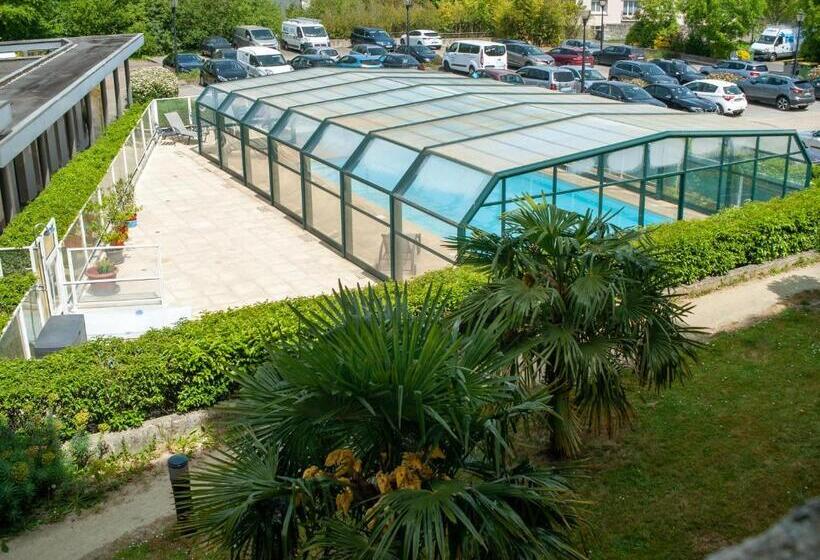 هتل Vacanceole  Le Duguesclin