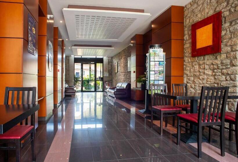 هتل Vacanceole  Le Duguesclin