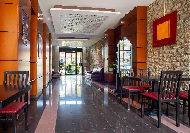 هتل Vacanceole  Le Duguesclin