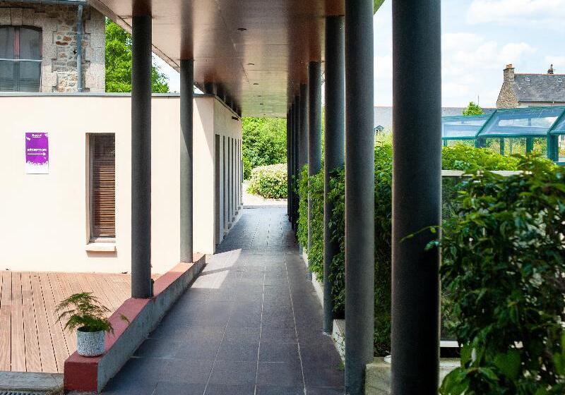 هتل Vacanceole  Le Duguesclin