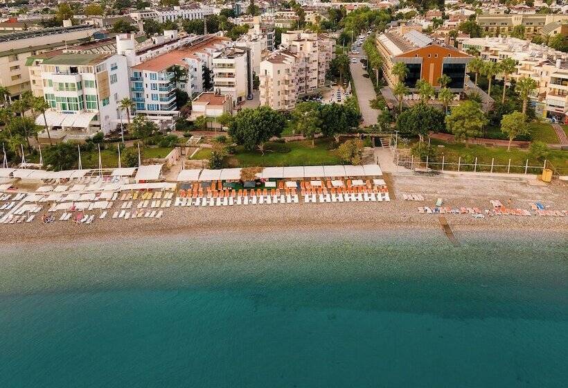 ホテル Viking Nona Beach