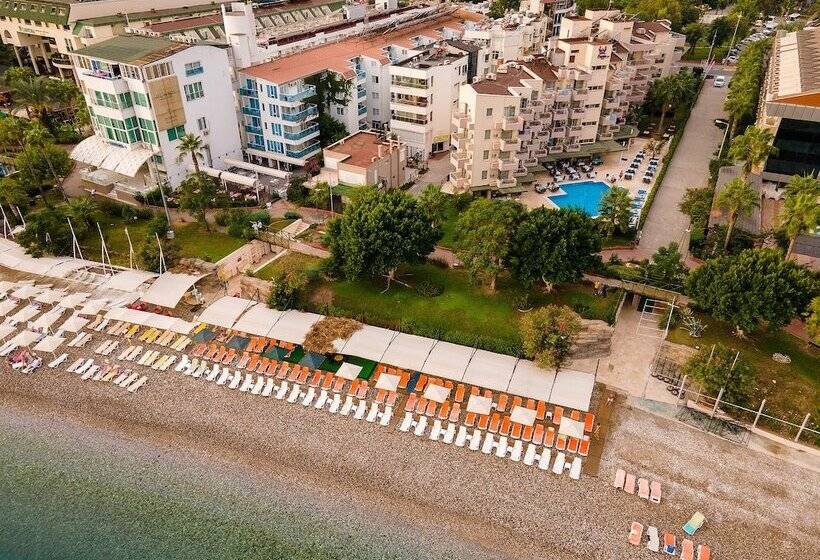 ホテル Viking Nona Beach