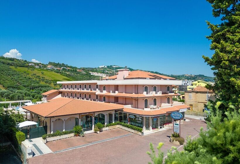 בית מלון כפרי Villa Elena