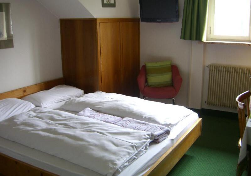 ホテル Villa Emilia