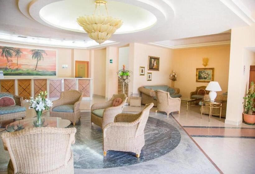 فندق Village Paradise