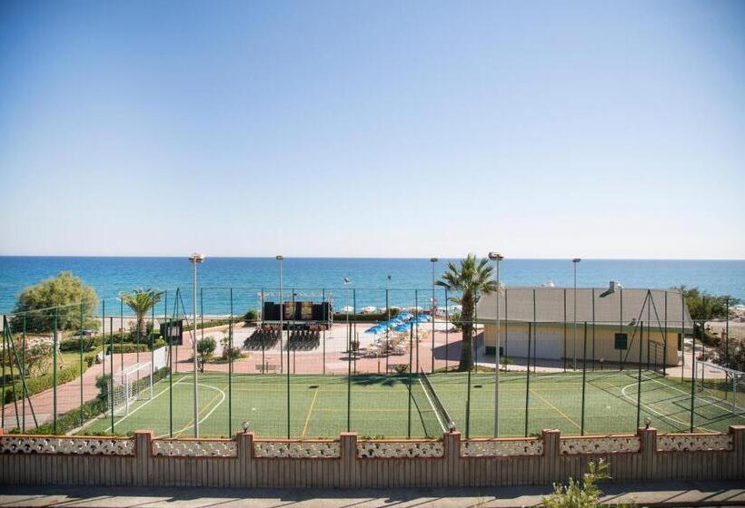 فندق Village Paradise