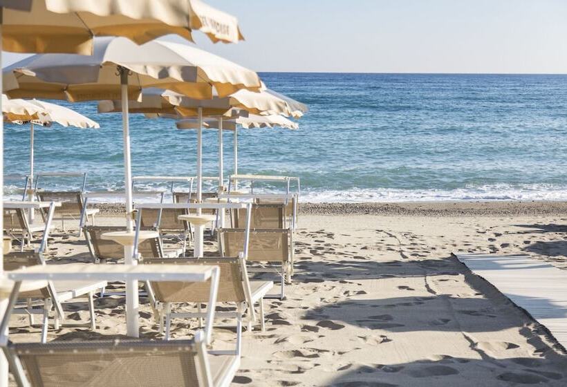 호텔 Village Paradise