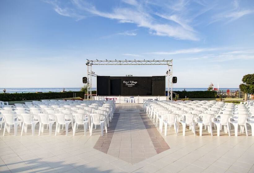 فندق Village Paradise