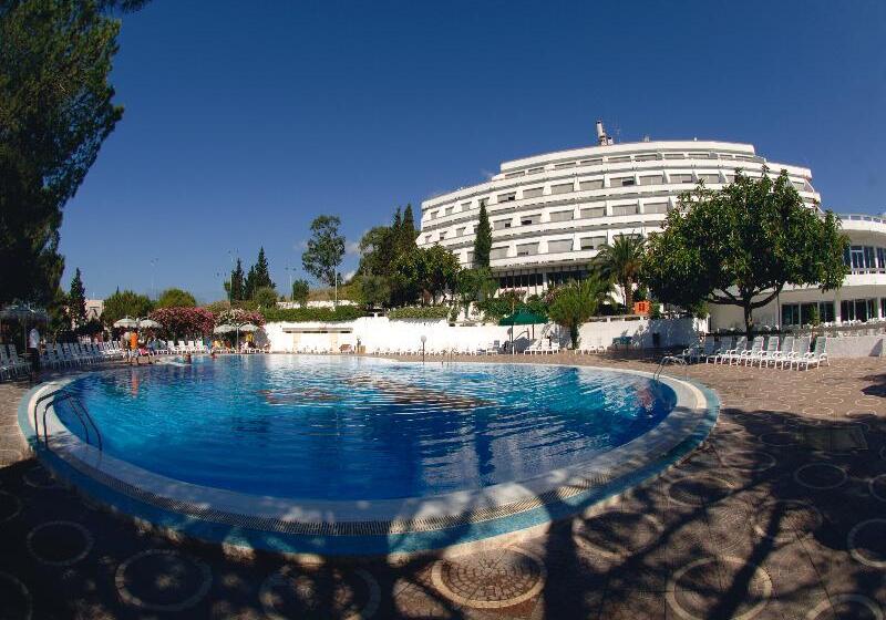 בית מלון כפרי Villaggio Club Altalia