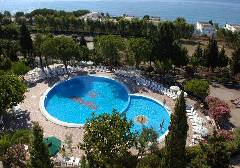 בית מלון כפרי Villaggio Club Altalia