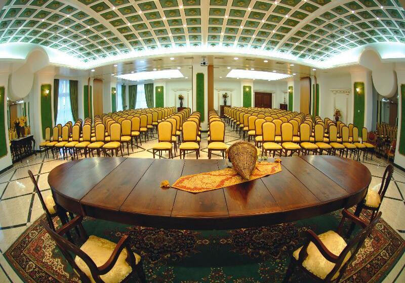 בית מלון כפרי Villaggio Club Altalia