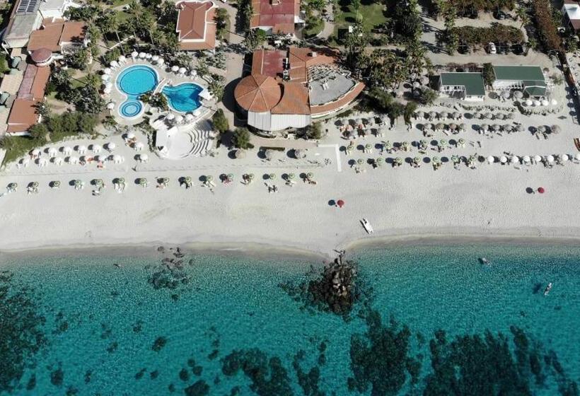 ホテル Villaggio Il Gabbiano