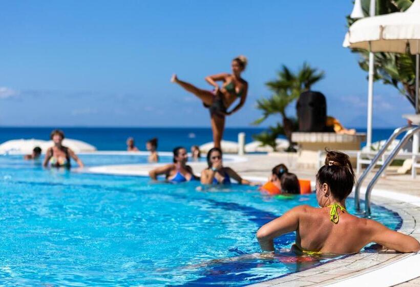 酒店 Villaggio Il Gabbiano