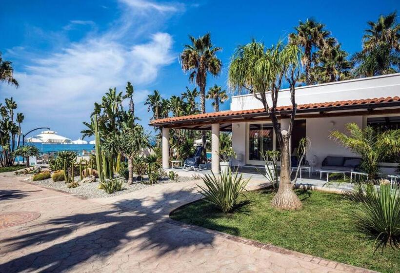 ホテル Villaggio Il Gabbiano