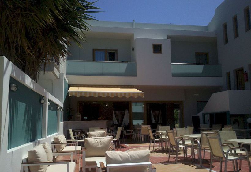 Mary Hotel & Mary Royal Suites