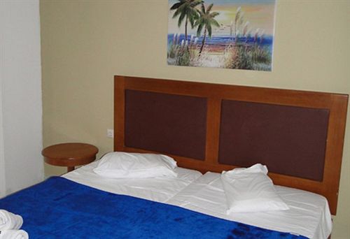 酒店 Minos Village