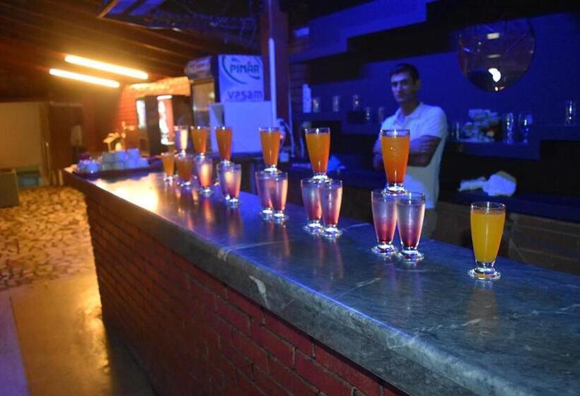 Пансион Ares City