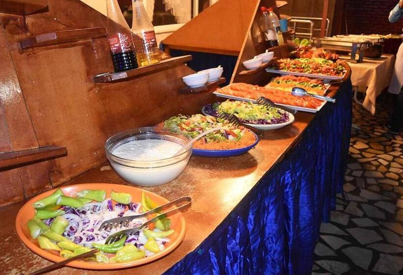 Пансион Ares City