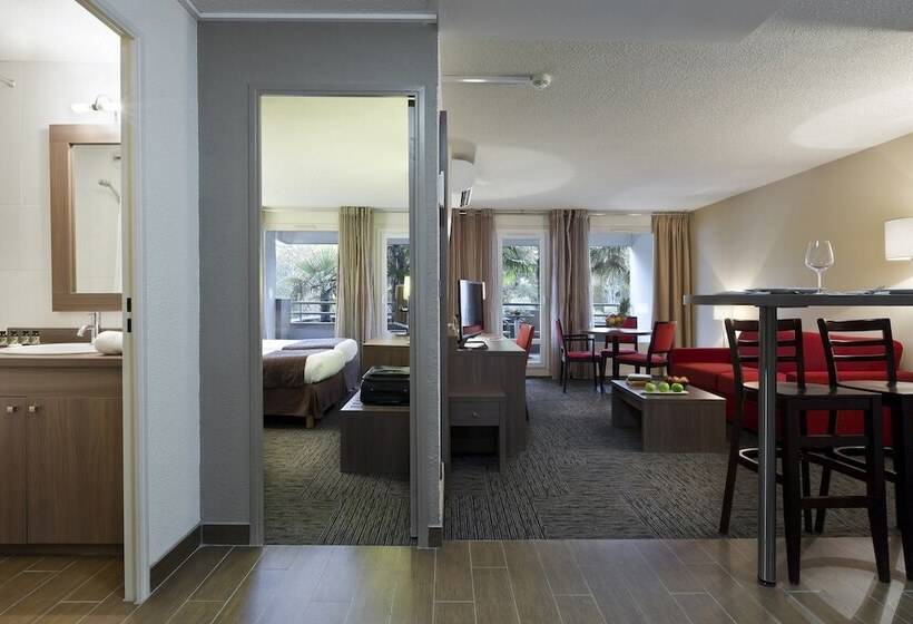 Residence La Reserve Geneve Ferney Voltaire