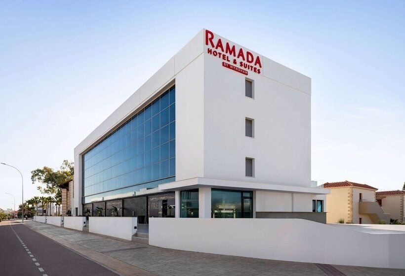 리조트 Ramada Hotel & Suites By Wyndham Ayia Napa
