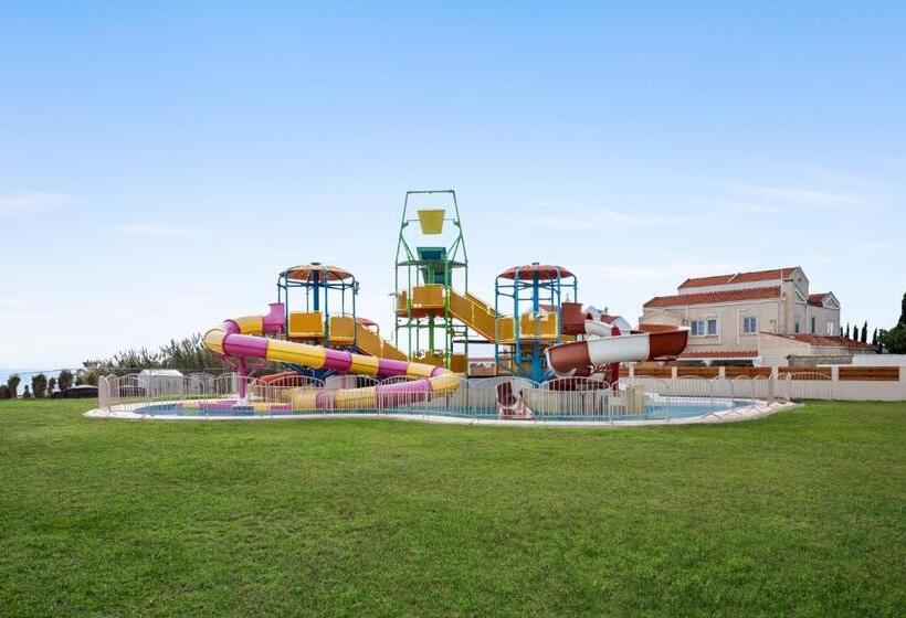 리조트 Ramada Hotel & Suites By Wyndham Ayia Napa