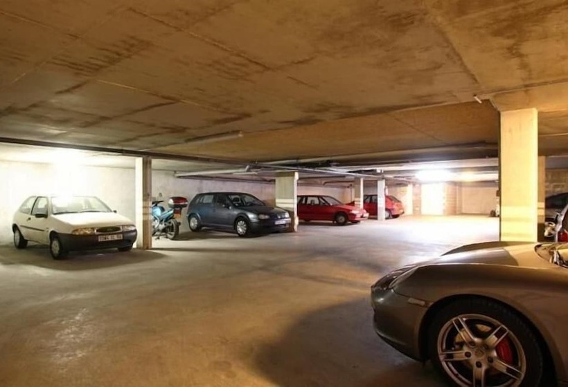 Hôtel Revotel Nancy Centre Gare Et Congrès