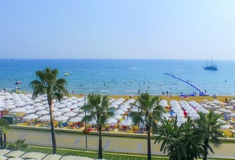 Sandy Beach Hotel   All Inclusive