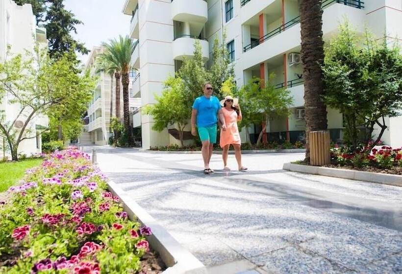 Sandy Beach Hotel   All Inclusive