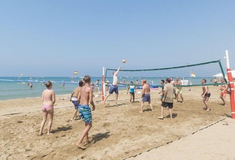 Sandy Beach Hotel   All Inclusive