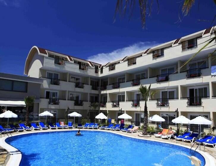 Sun City Apartments & Hotel