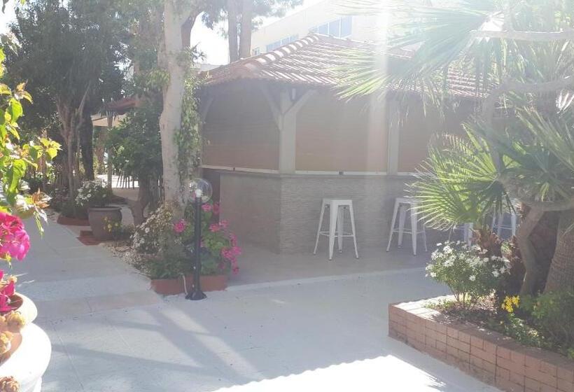 Tasiana Star Complex