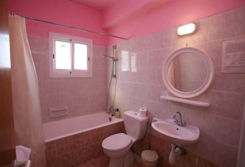 Valana Hotel Apartments