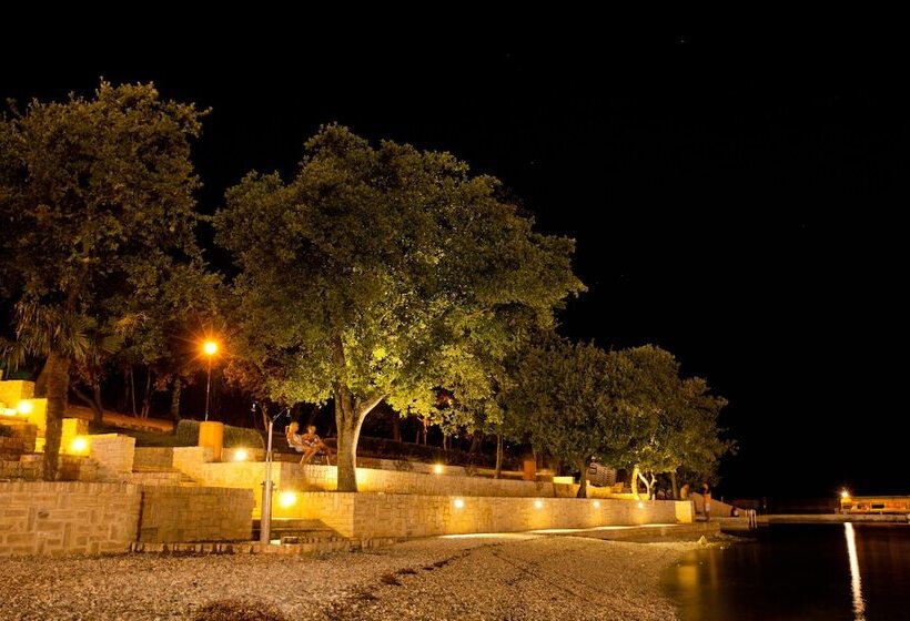 Apartments Astra Plava Laguna