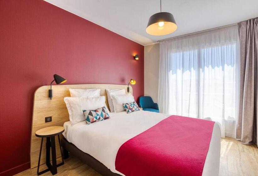 Appart City Confort Paris Clichy  Mairie