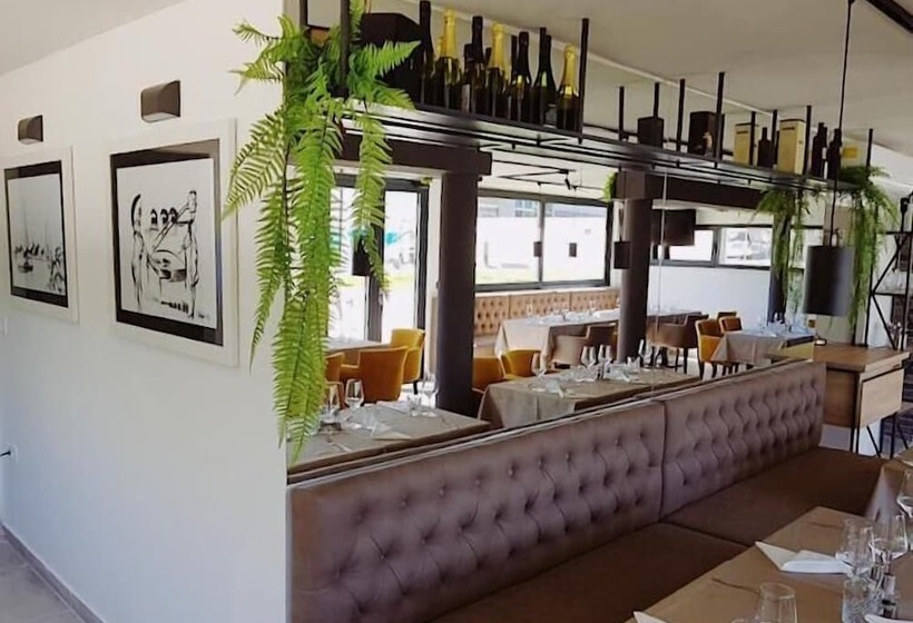 Beach Hotel Božikovina 2